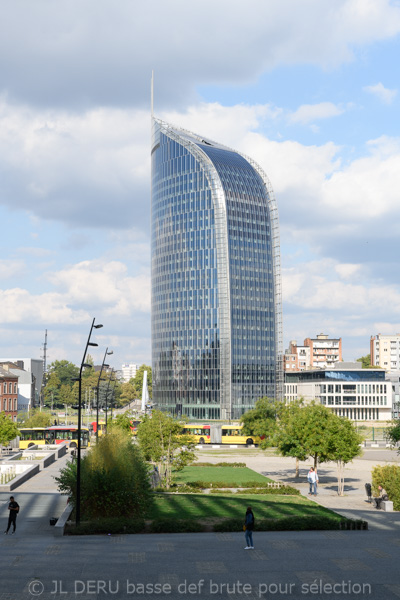 tour des finances à Liège